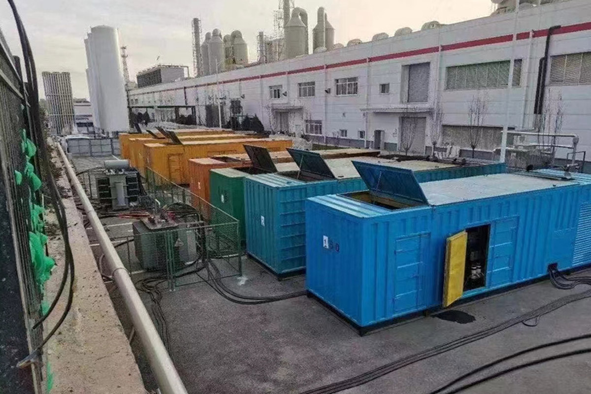 新市发电机租赁施工现场